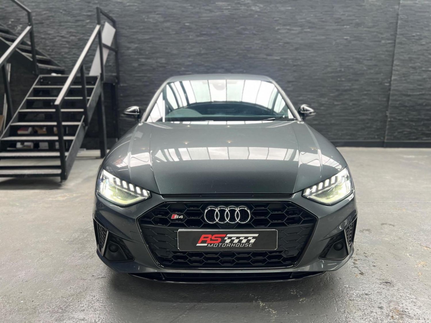 Audi S4