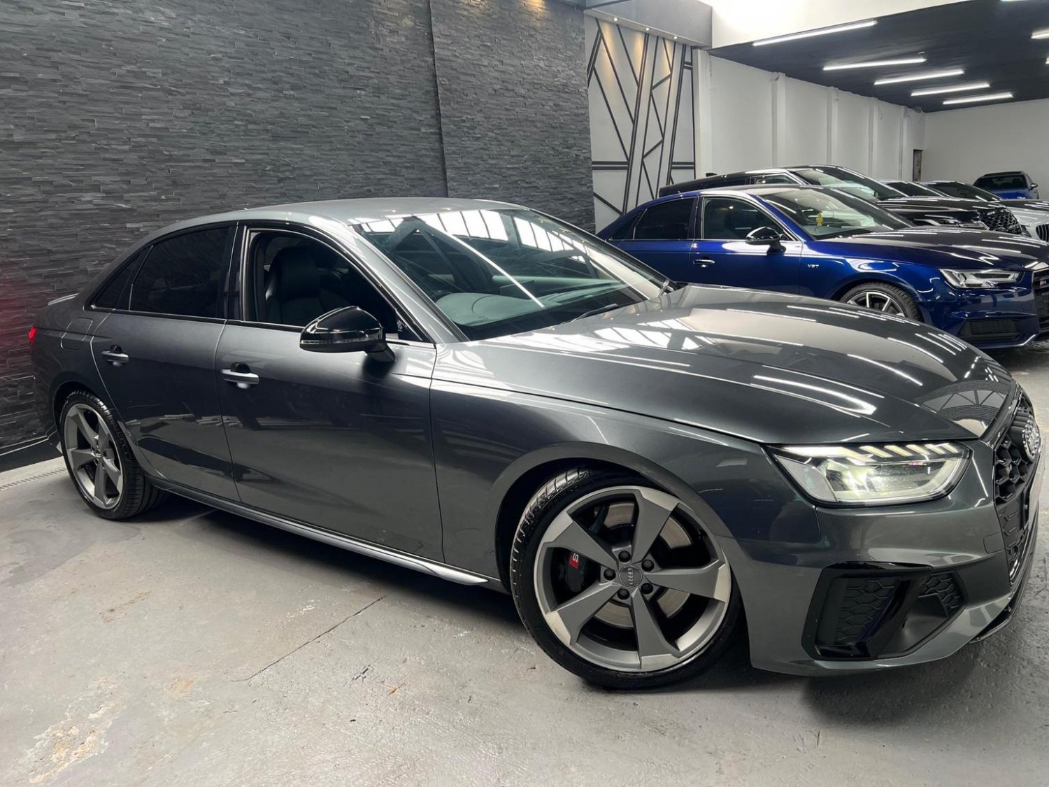 Audi S4
