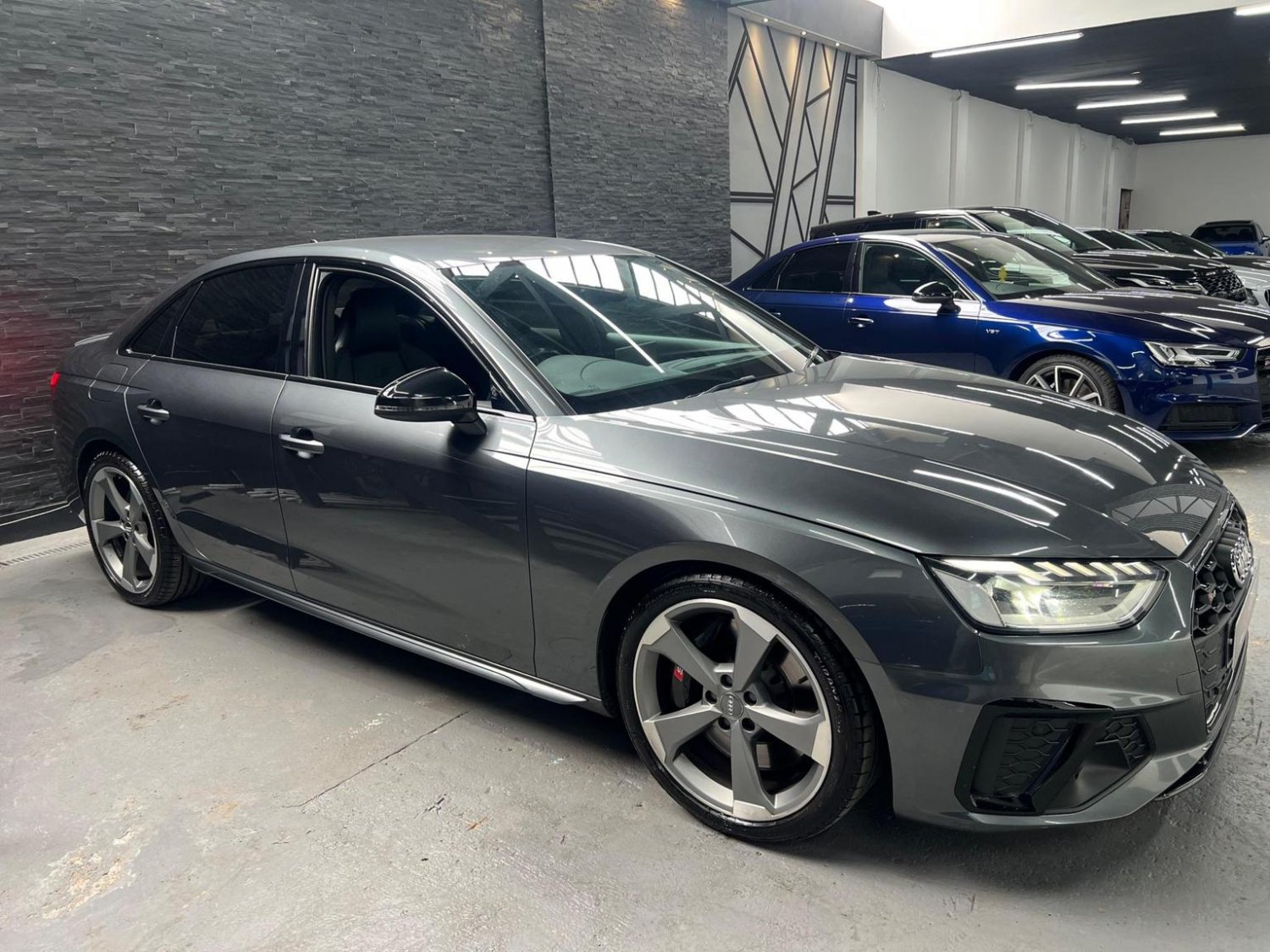 Audi S4
