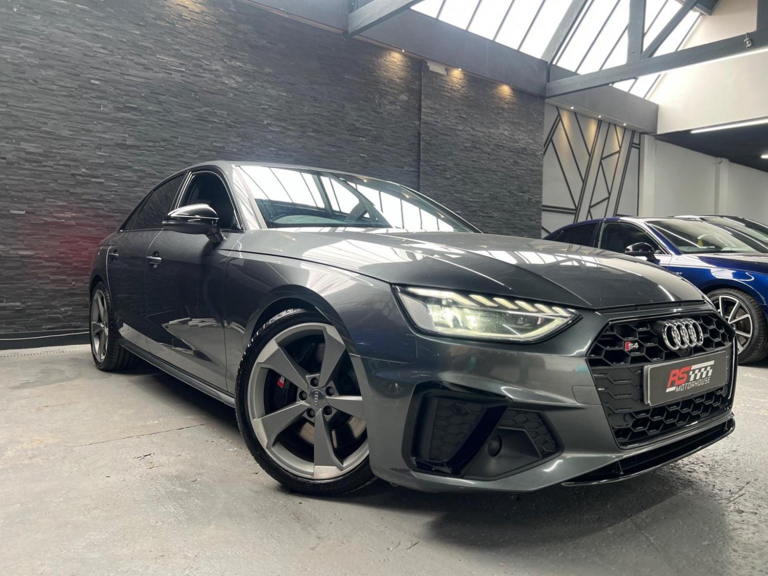 Audi S4