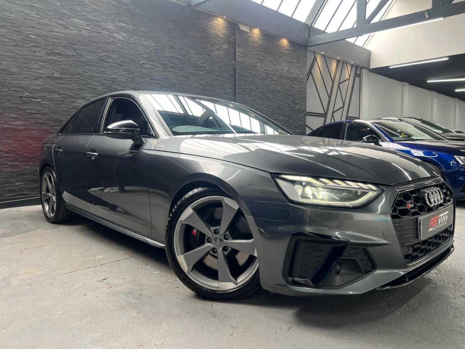Audi S4