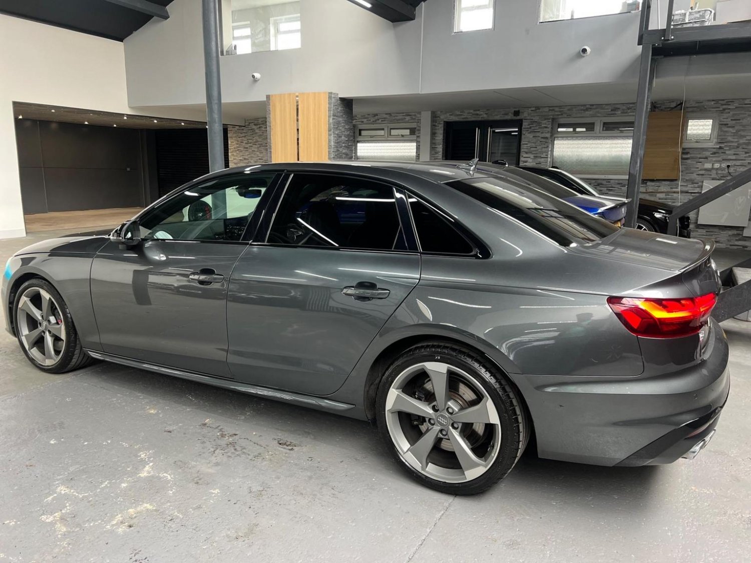 Audi S4