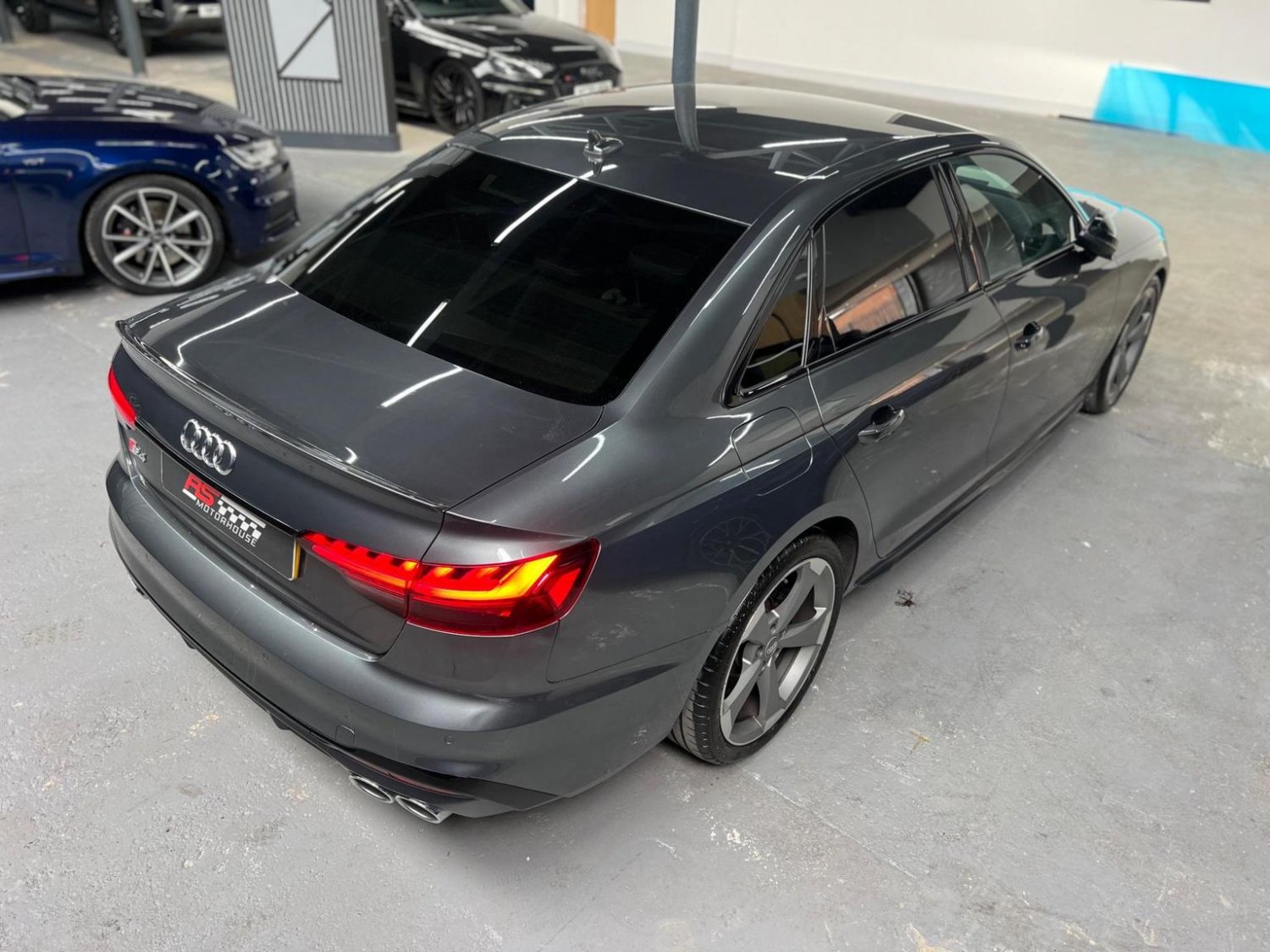 Audi S4