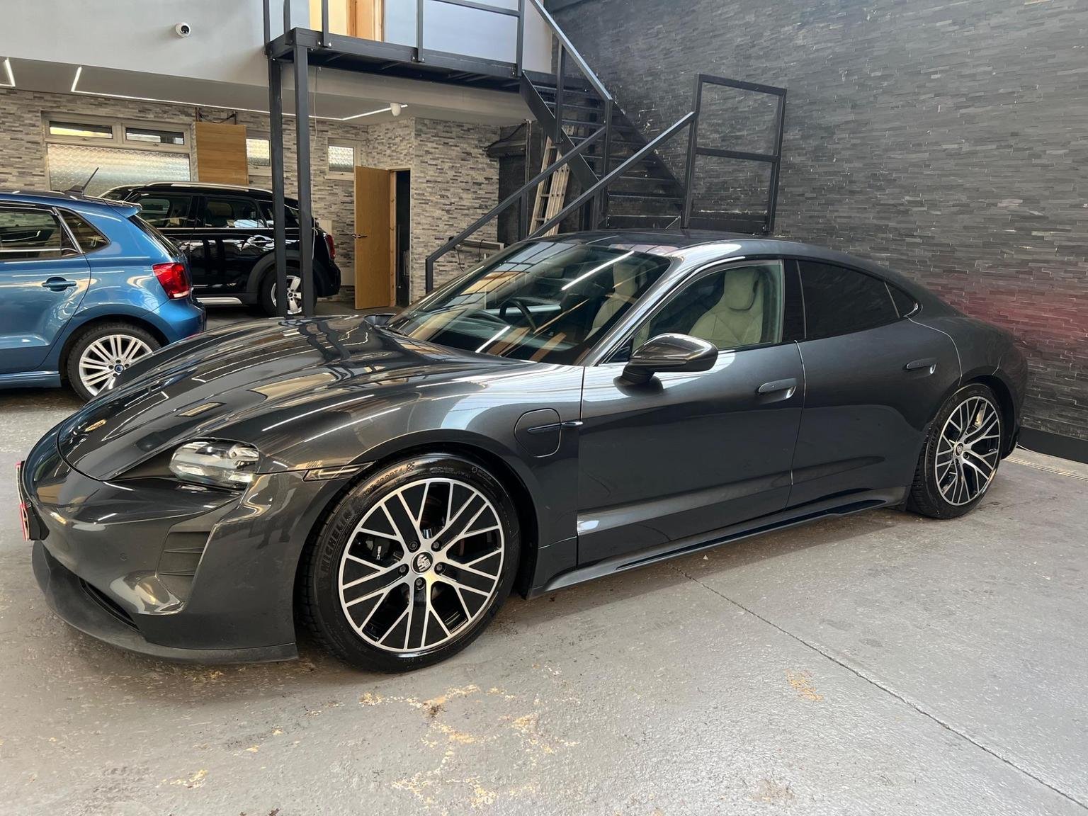 Porsche Taycan