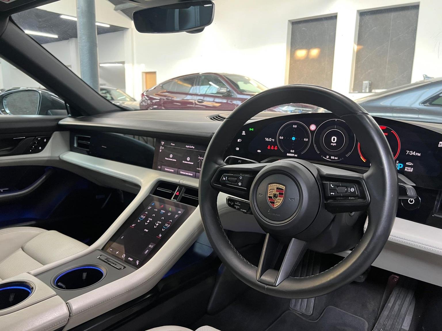 Porsche Taycan