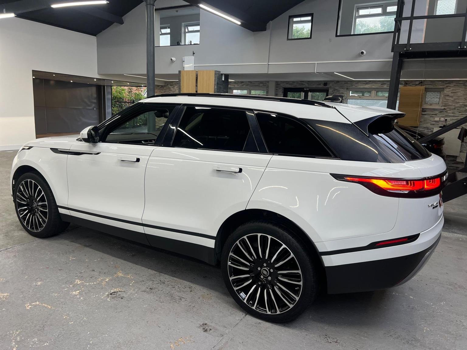 Land Rover Range Rover Velar