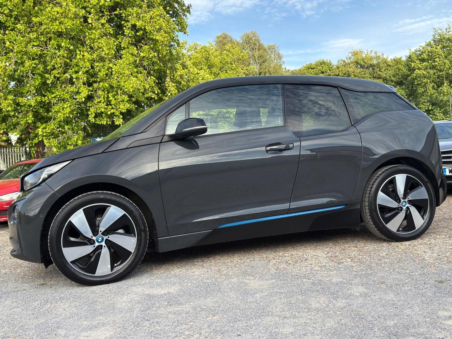 BMW i3