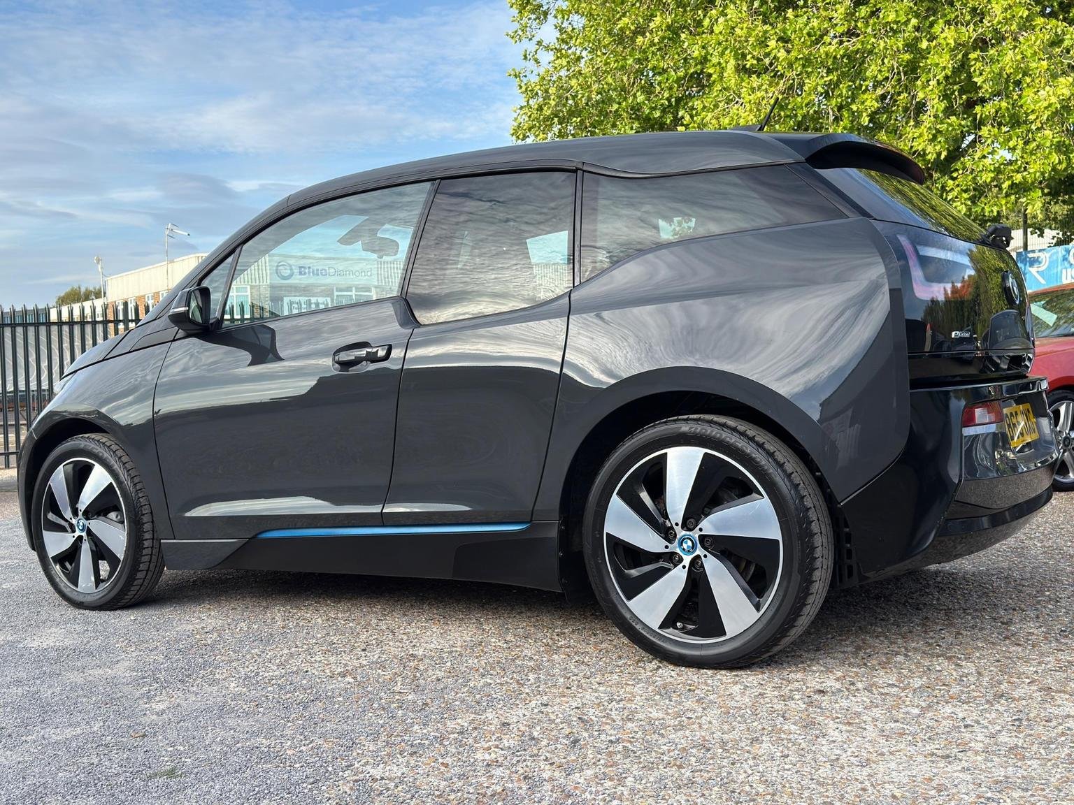 BMW i3