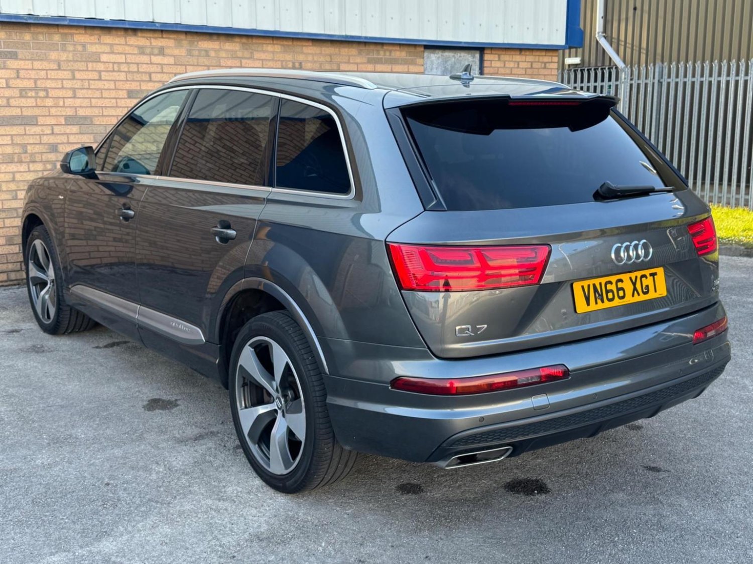 Audi Q7