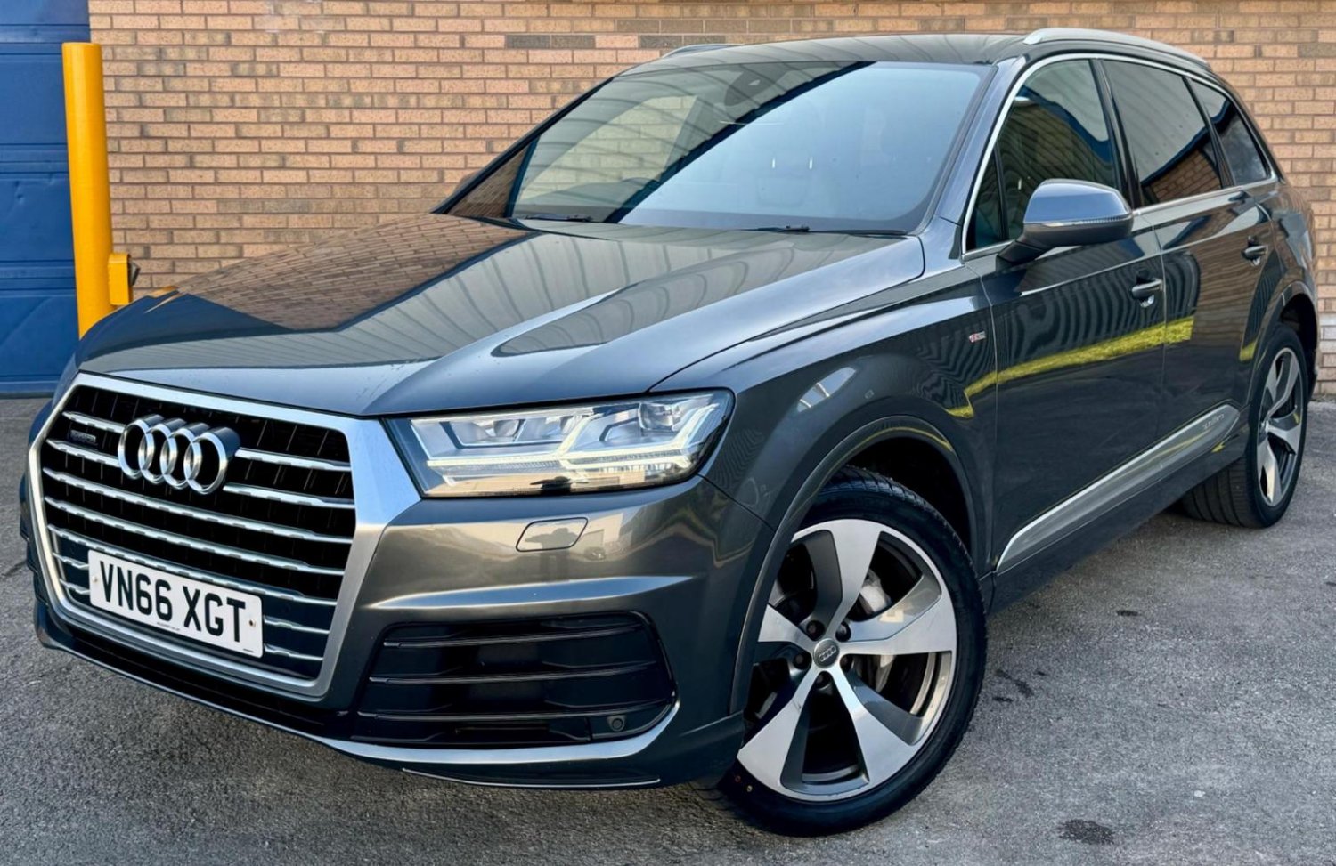 Audi Q7