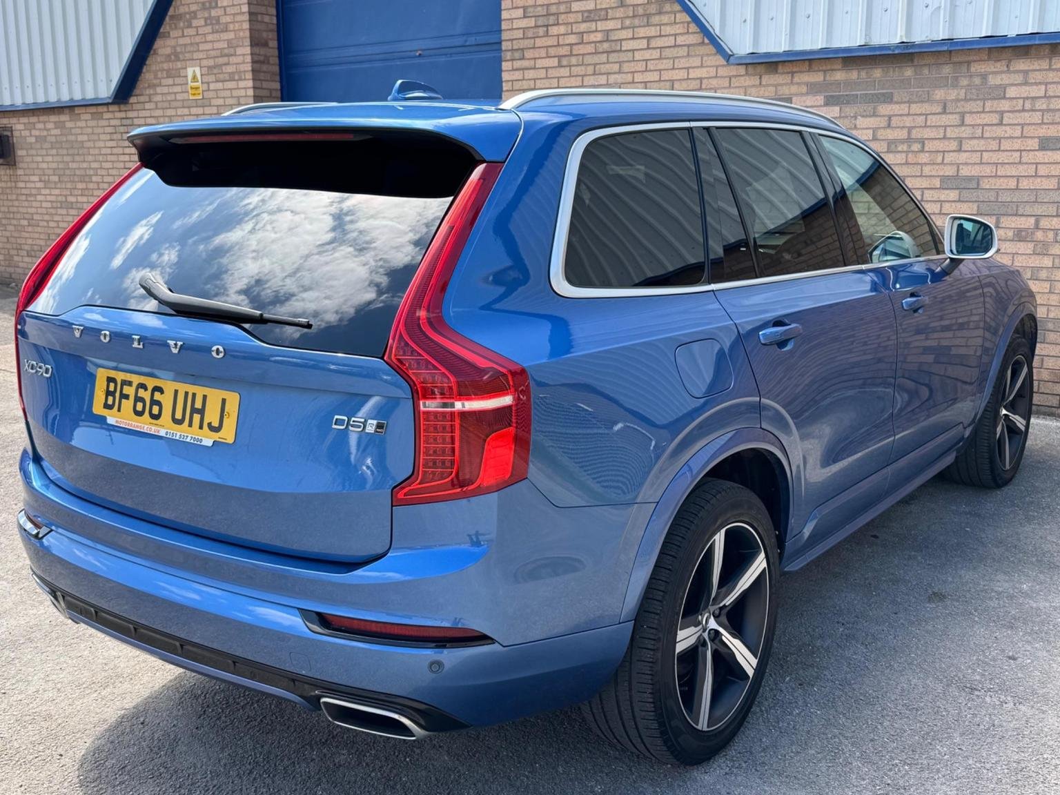 Volvo XC90