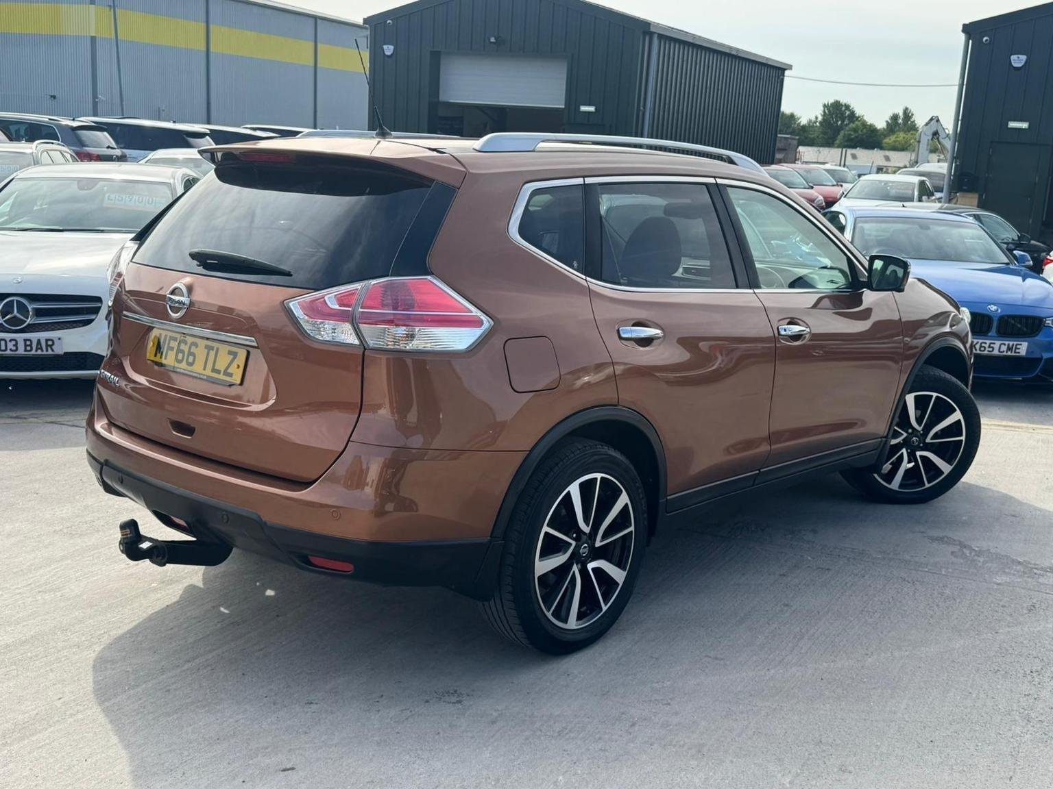 Nissan X Trail