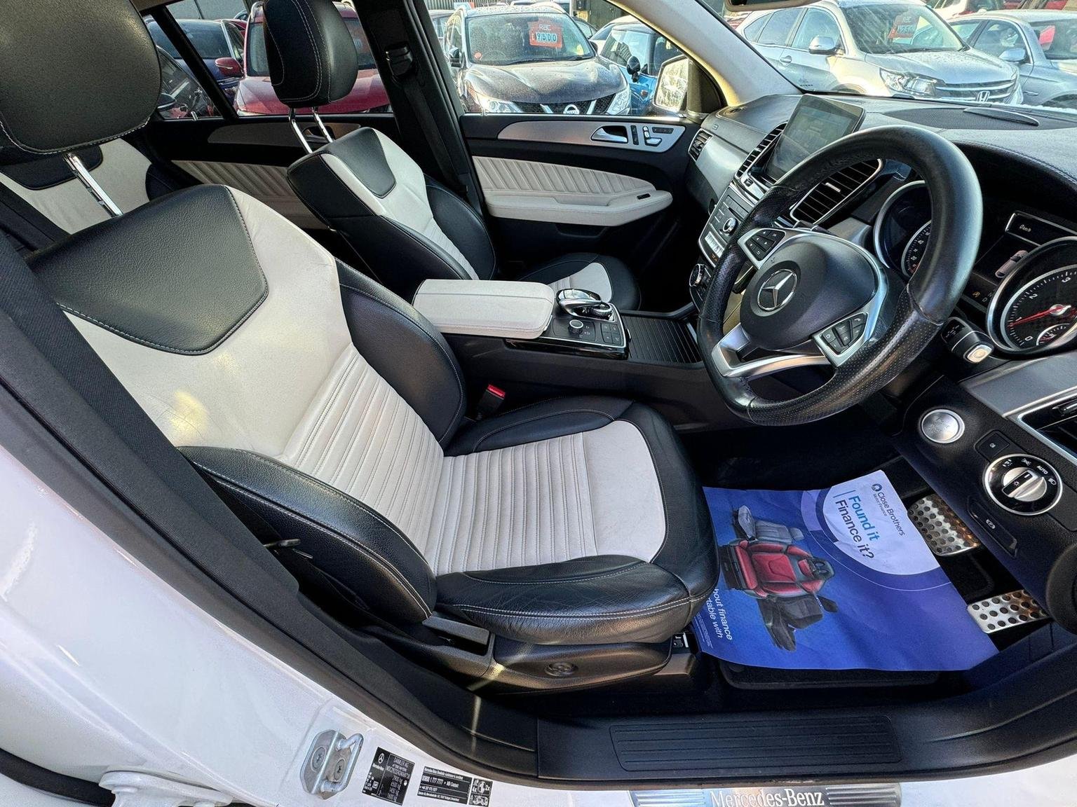 Mercedes Benz GLE-CLASS