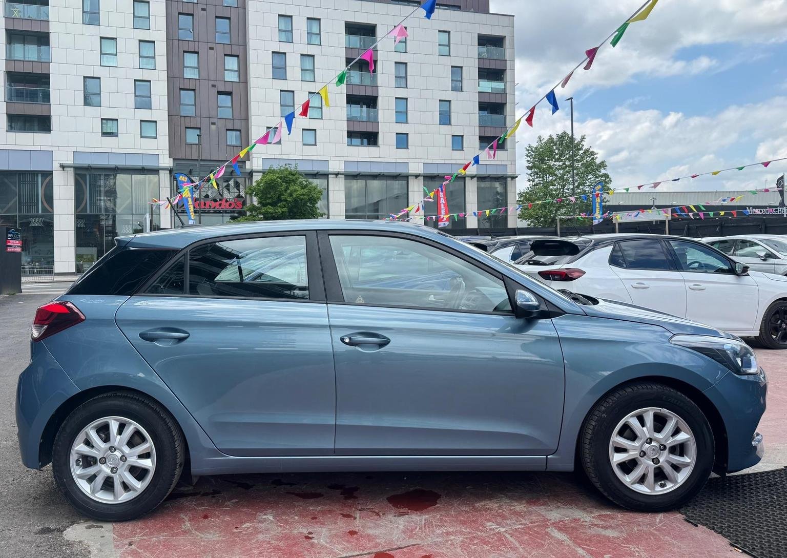 Hyundai i20