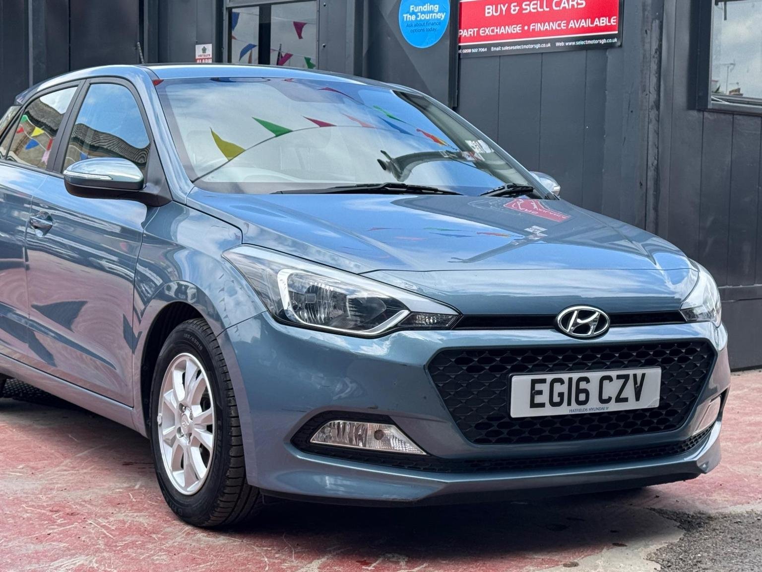 Hyundai i20