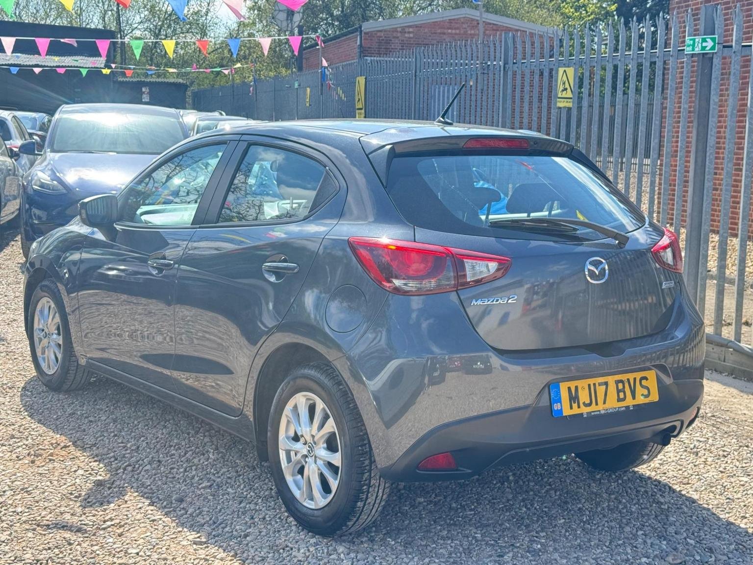 Mazda 2