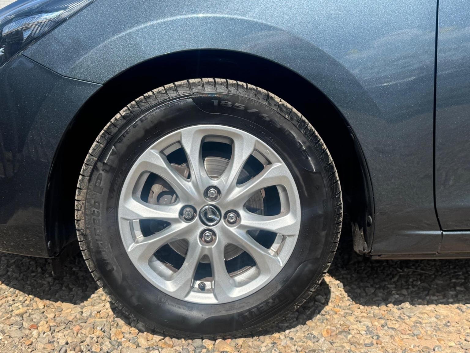 Mazda 2