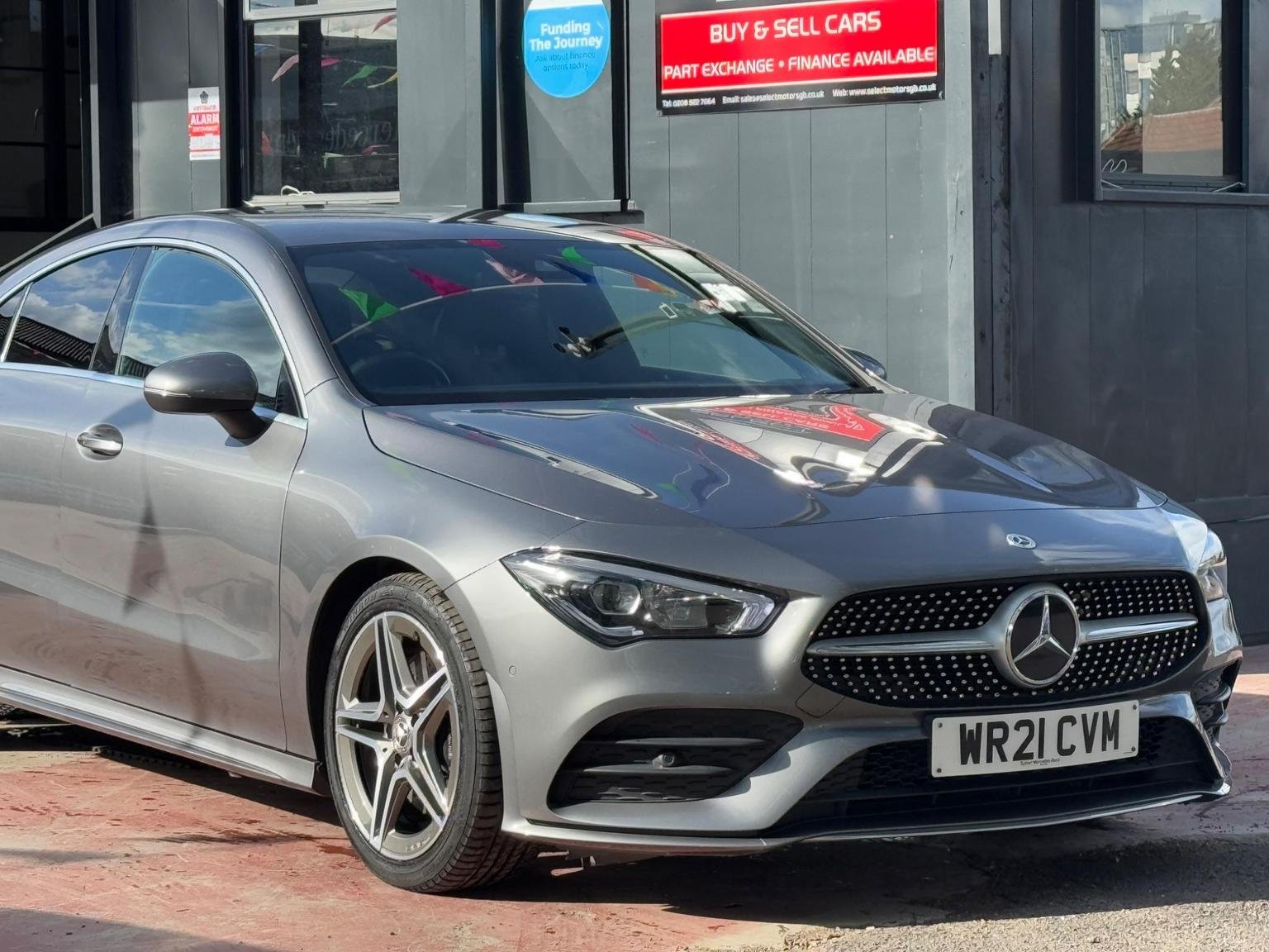 Mercedes Benz CLA