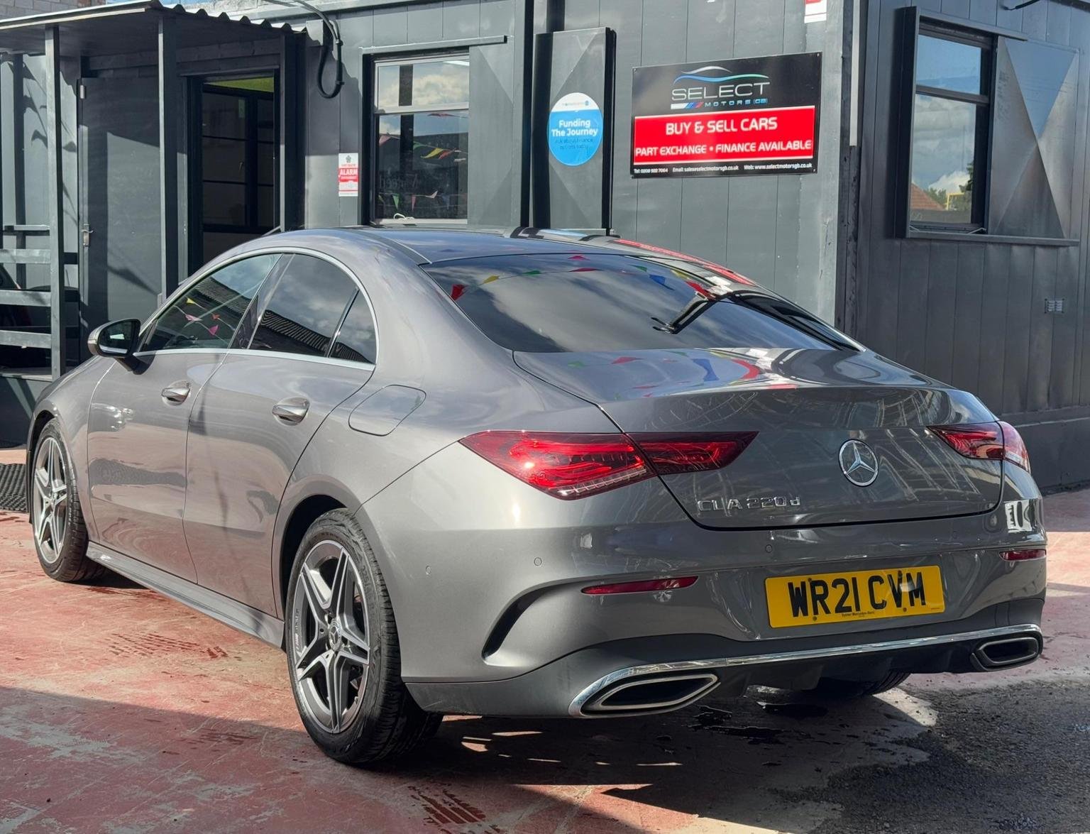 Mercedes Benz CLA