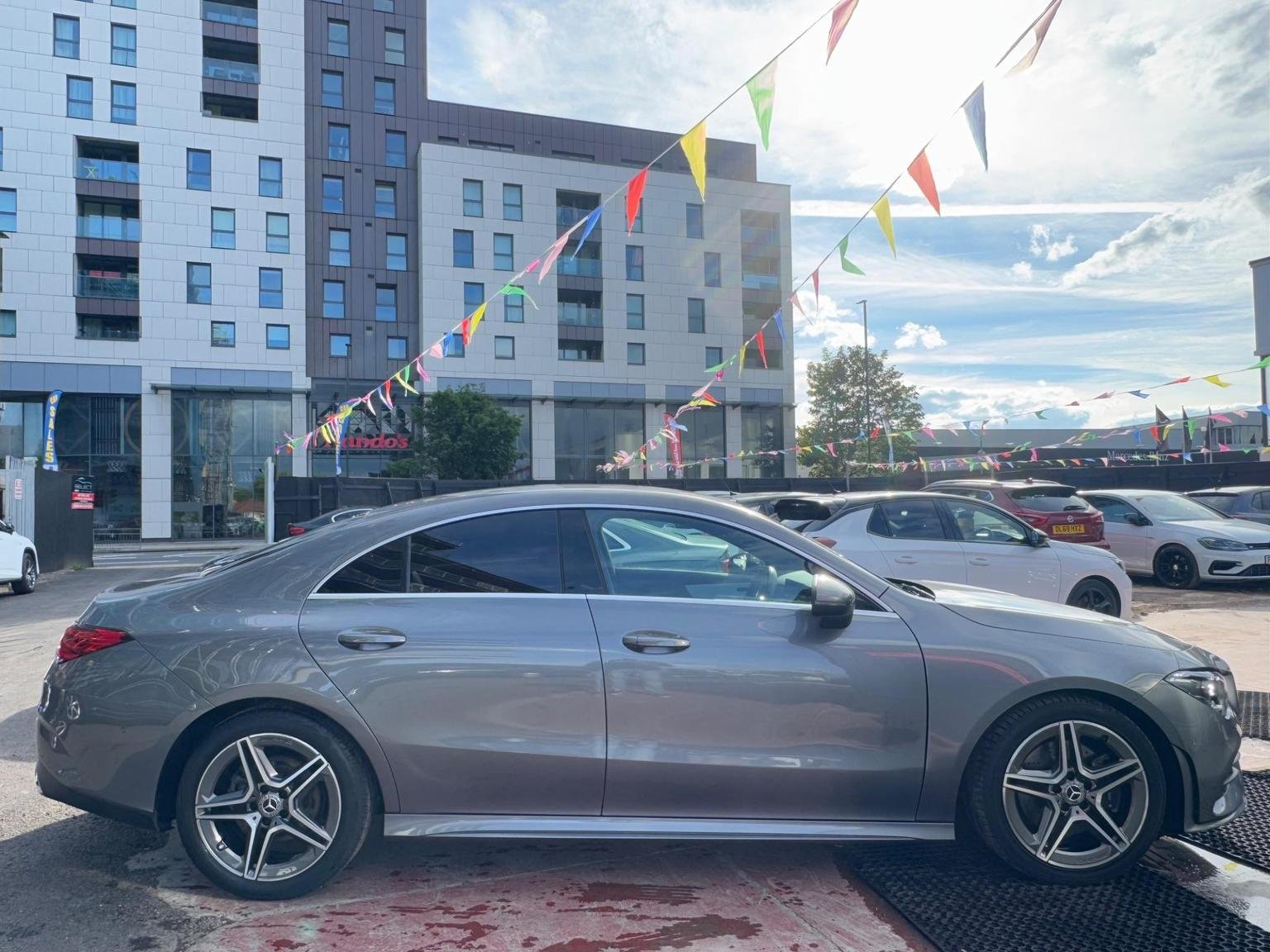 Mercedes Benz CLA