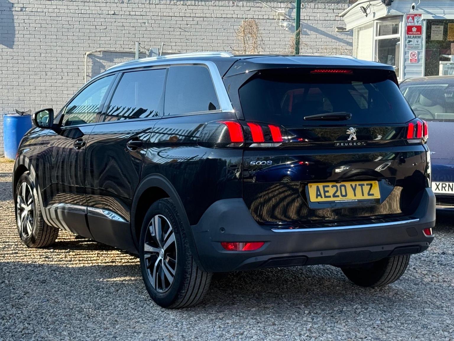 Peugeot 5008