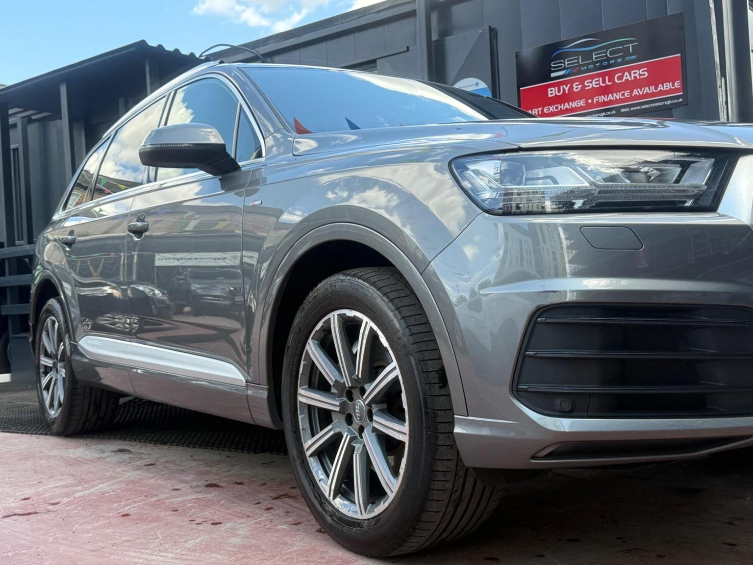 Audi Q7