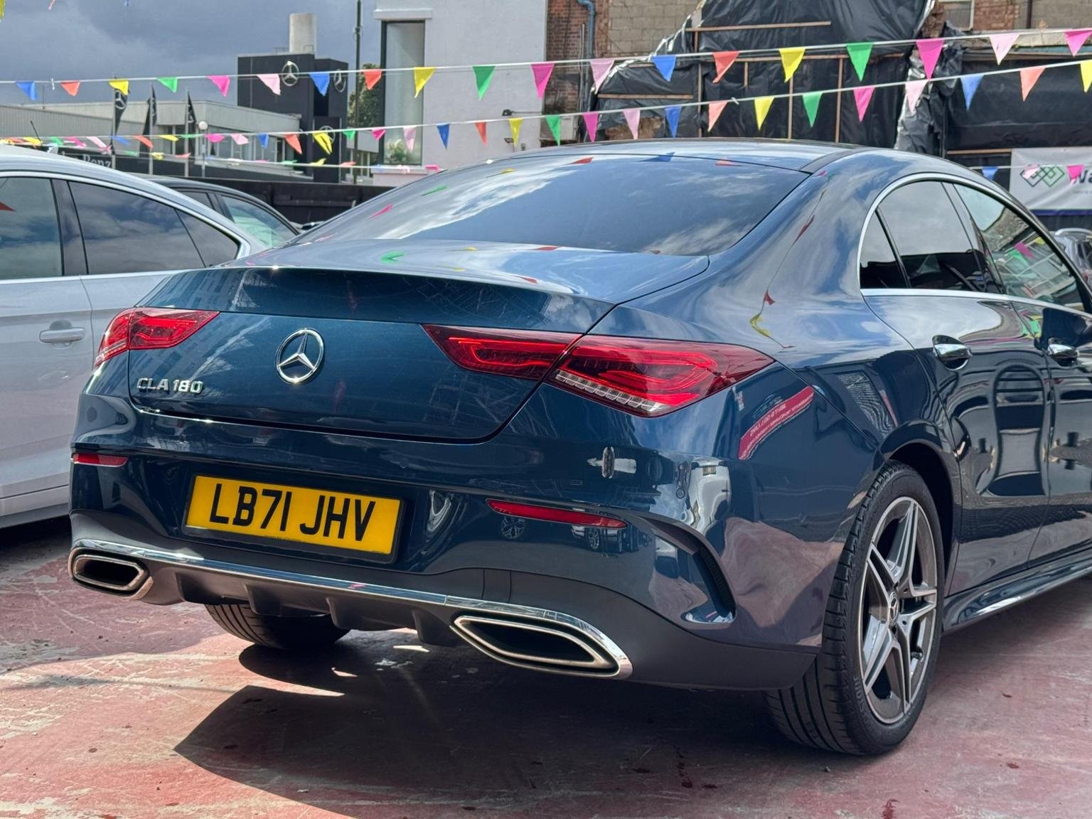 Mercedes Benz CLA