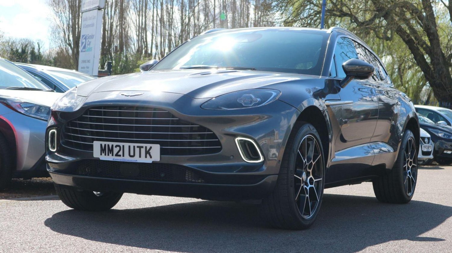 Aston Martin DBX