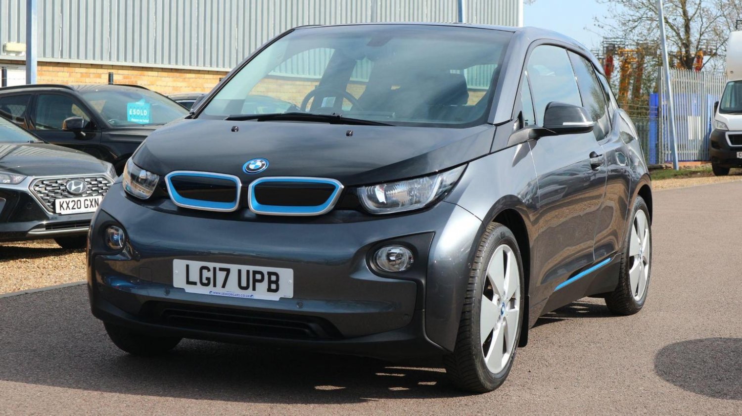 BMW i3