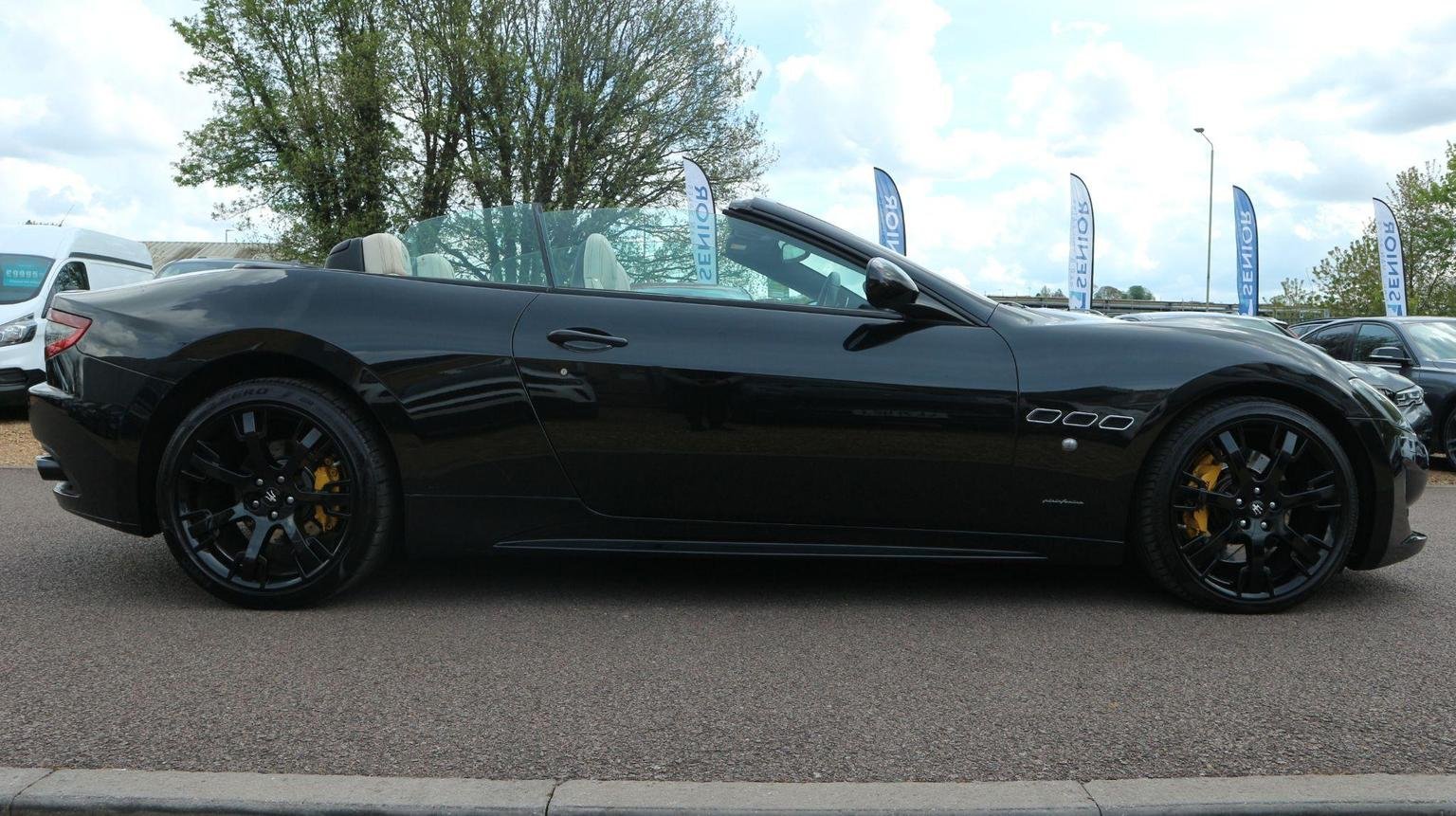 Maserati GranCabrio