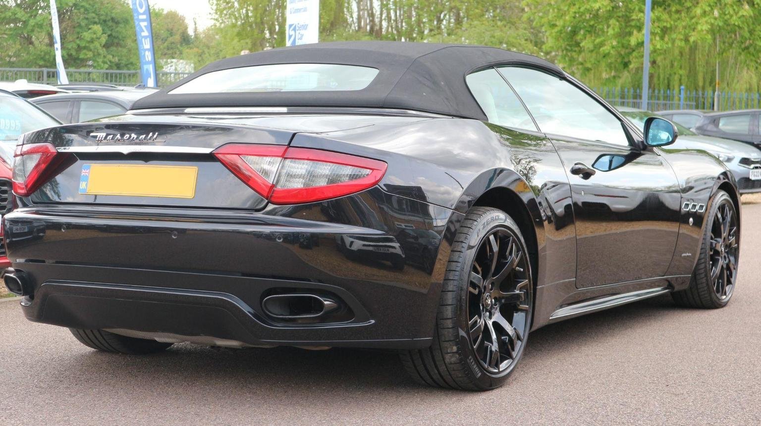 Maserati GranCabrio