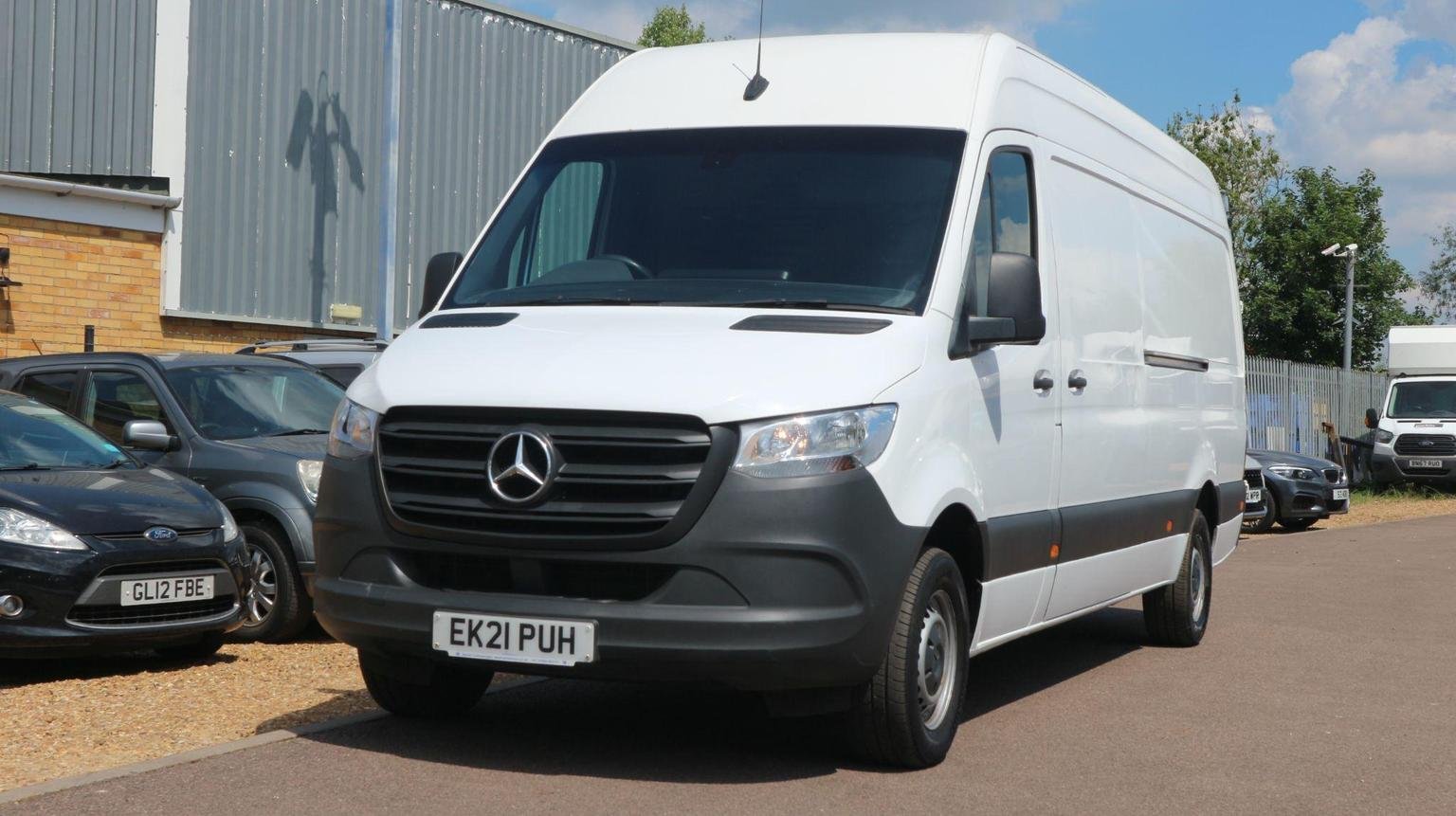 Mercedes Benz Sprinter
