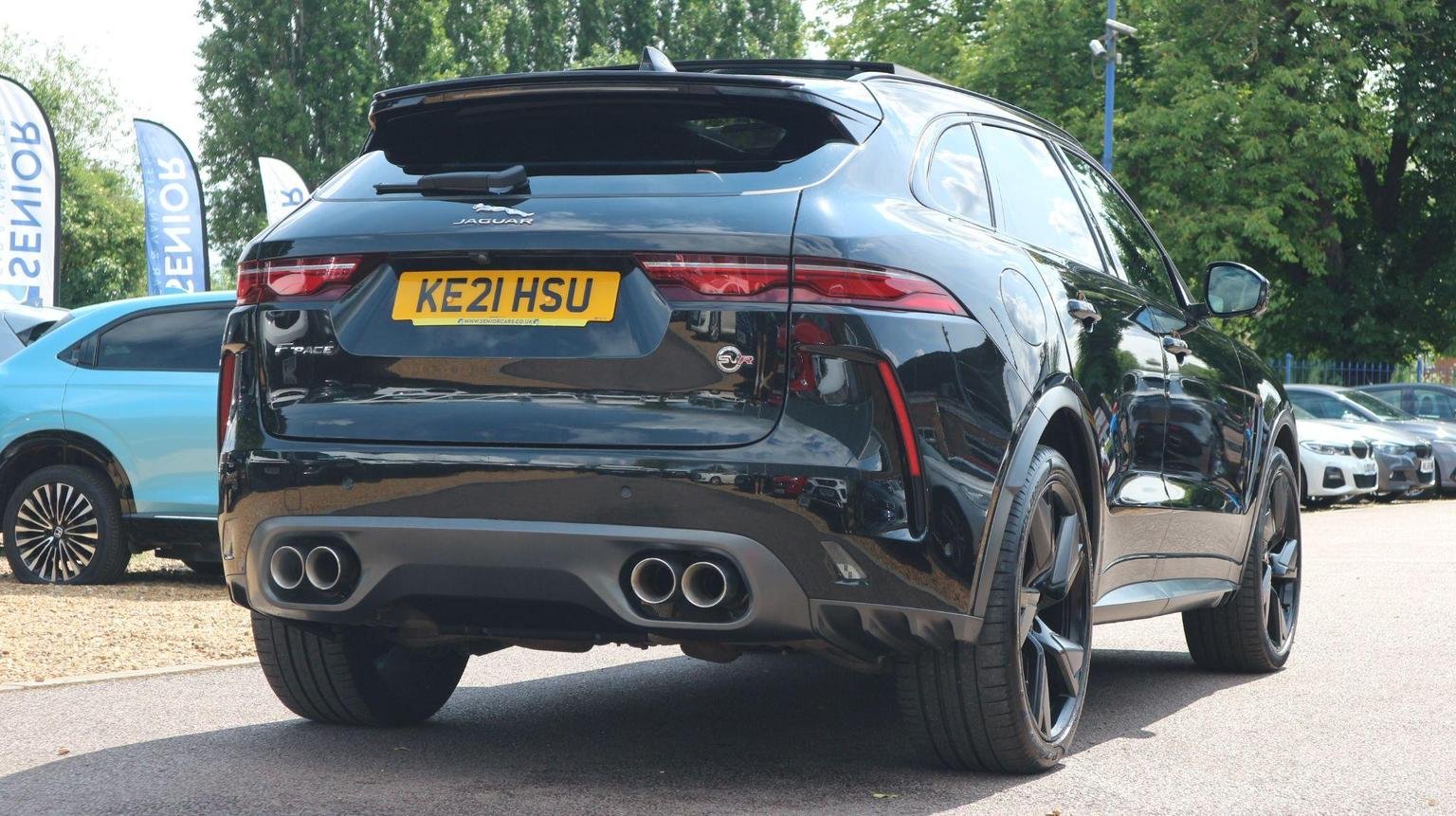 Jaguar F Pace