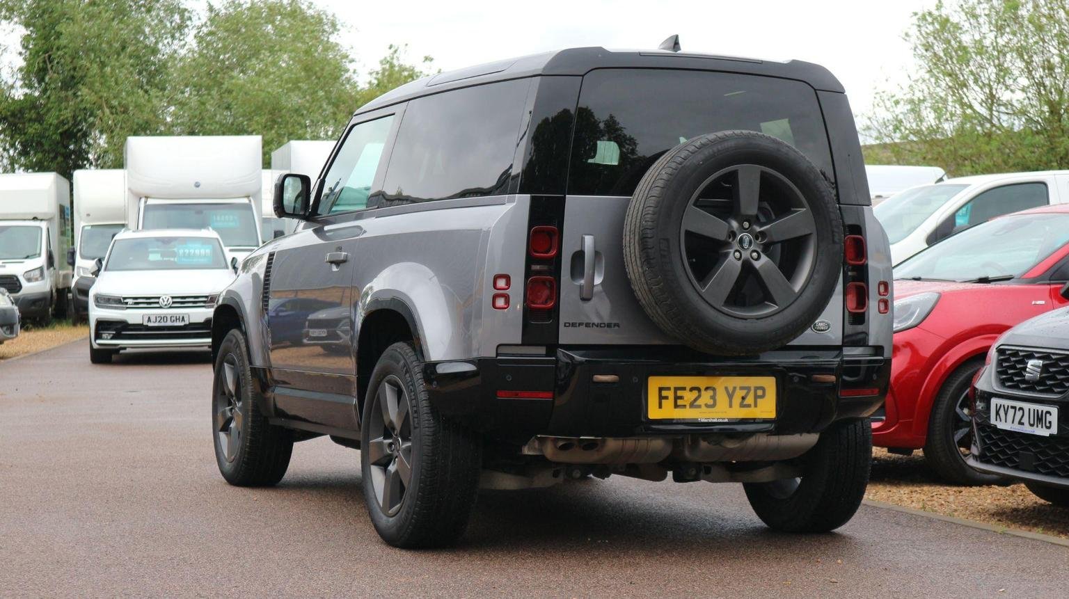 Land Rover 90