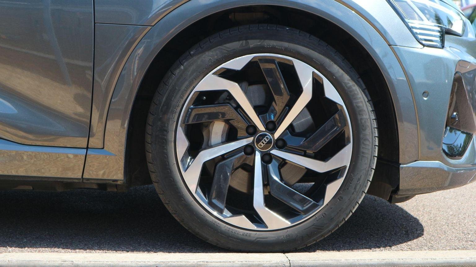 Audi E Tron