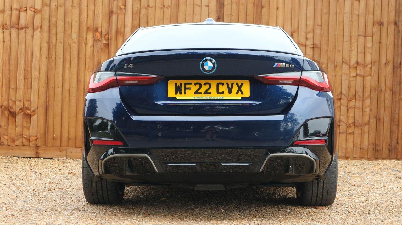 BMW i4