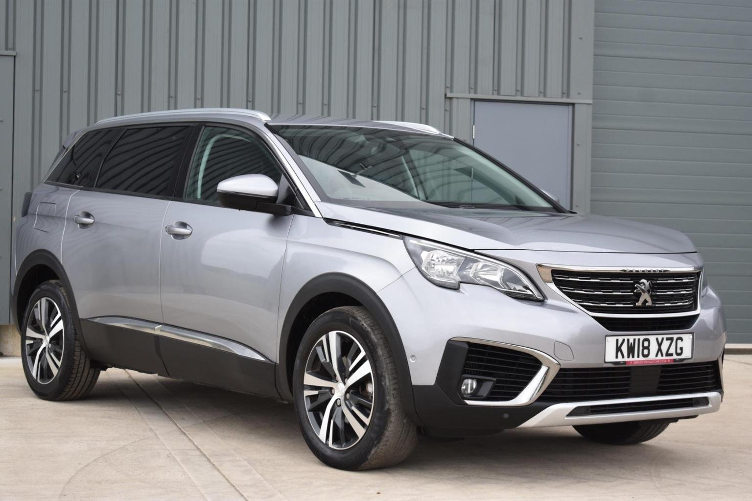 Peugeot 5008