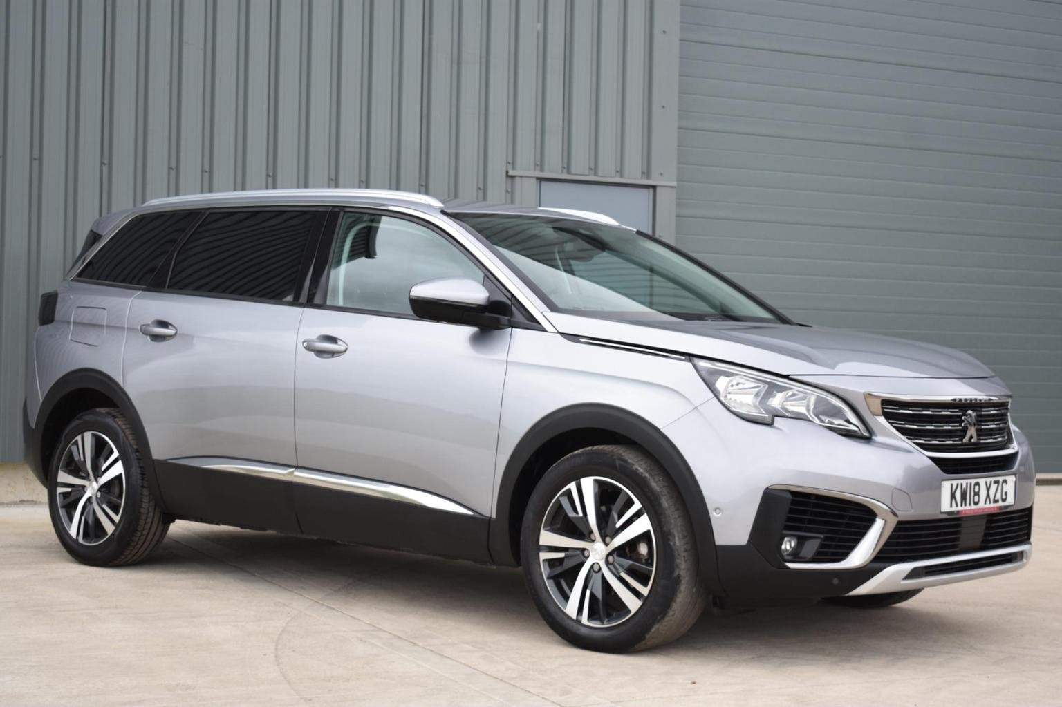 Peugeot 5008
