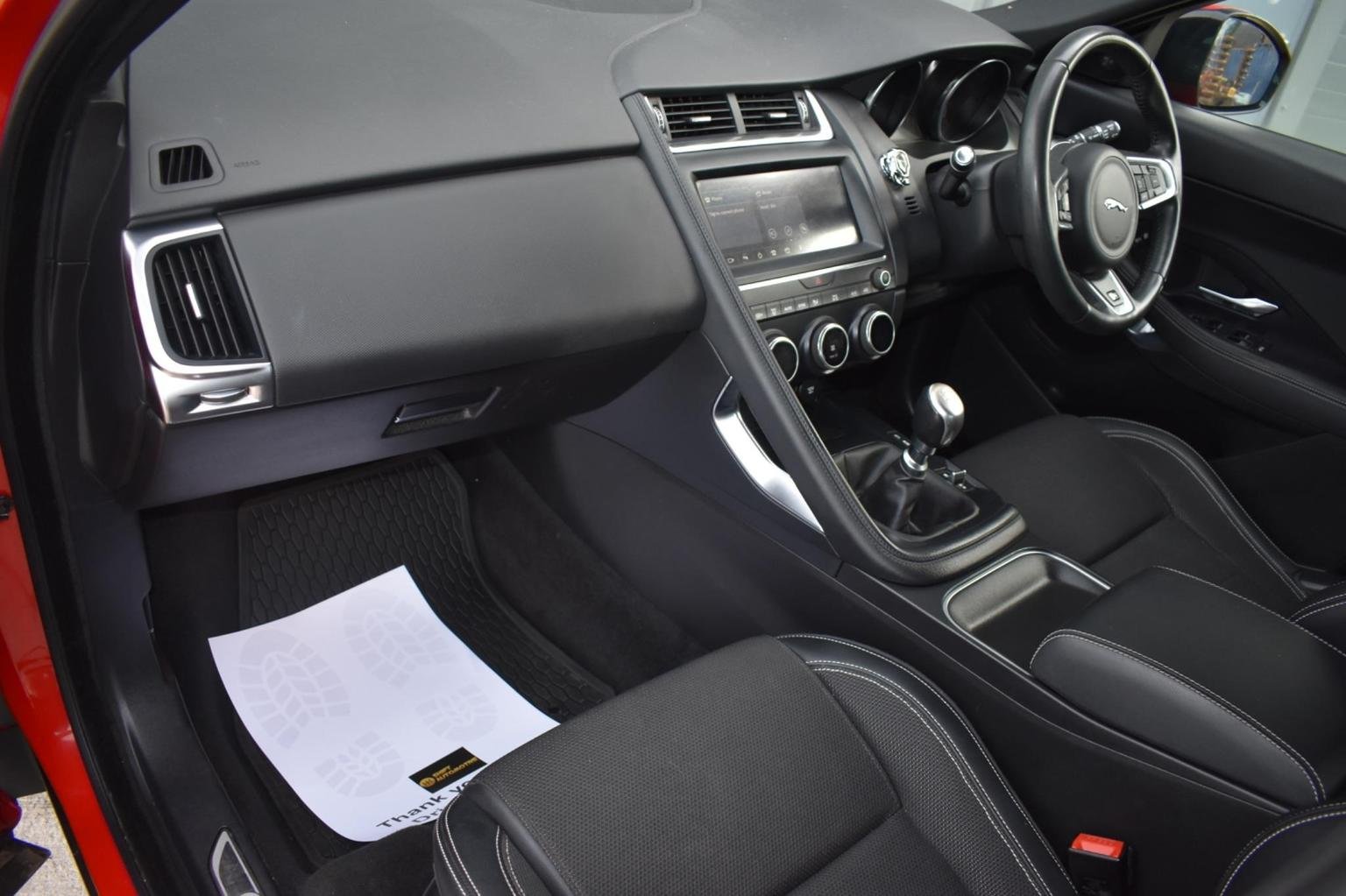 Jaguar E Pace