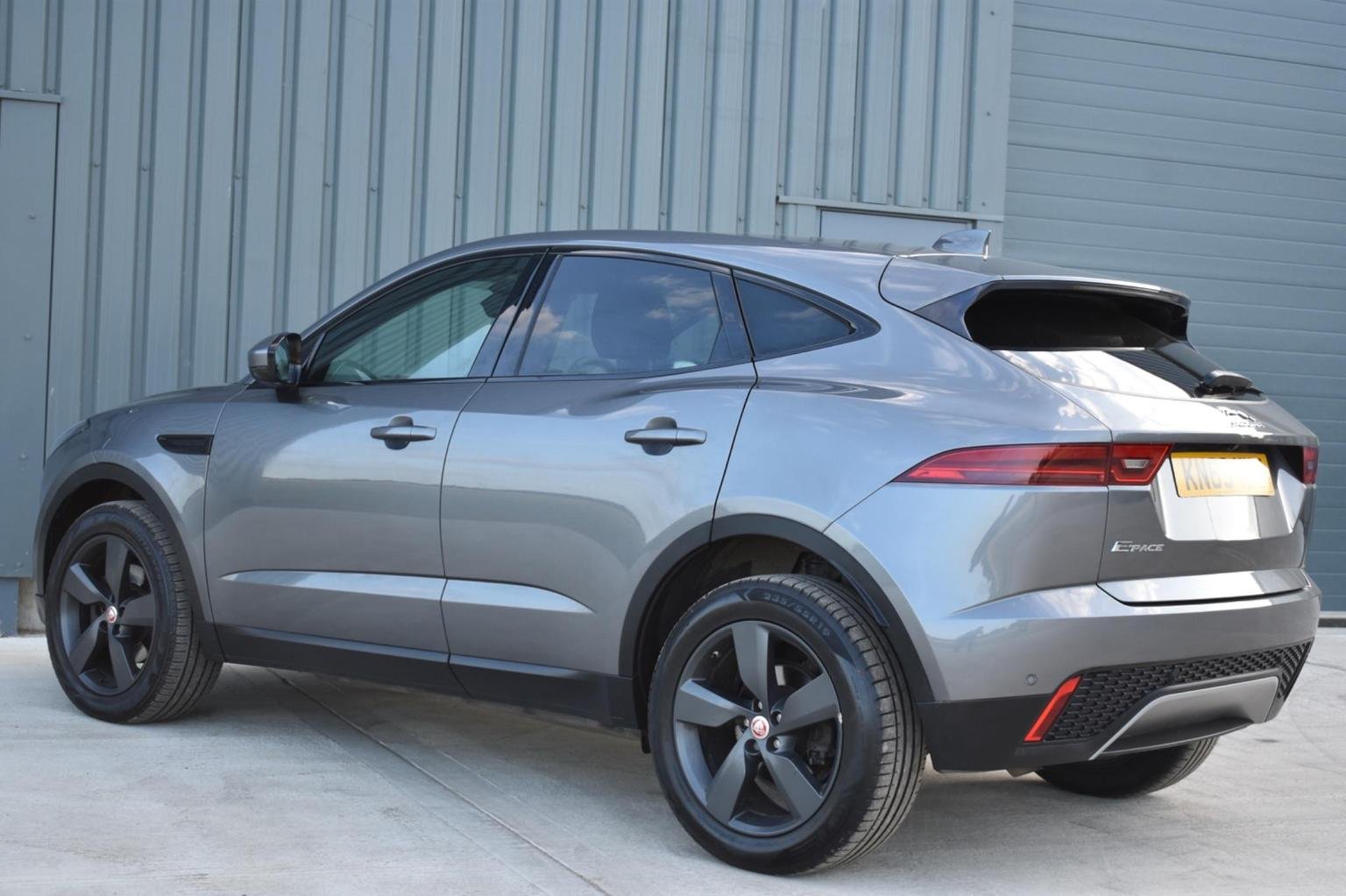 Jaguar E Pace
