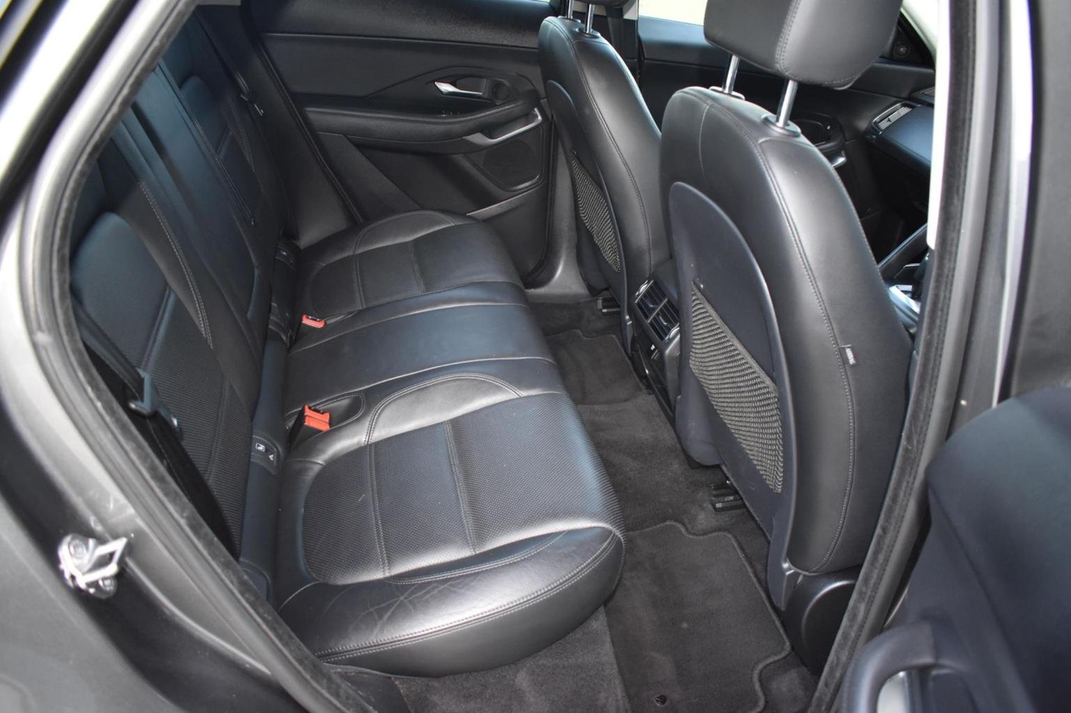 Jaguar E Pace
