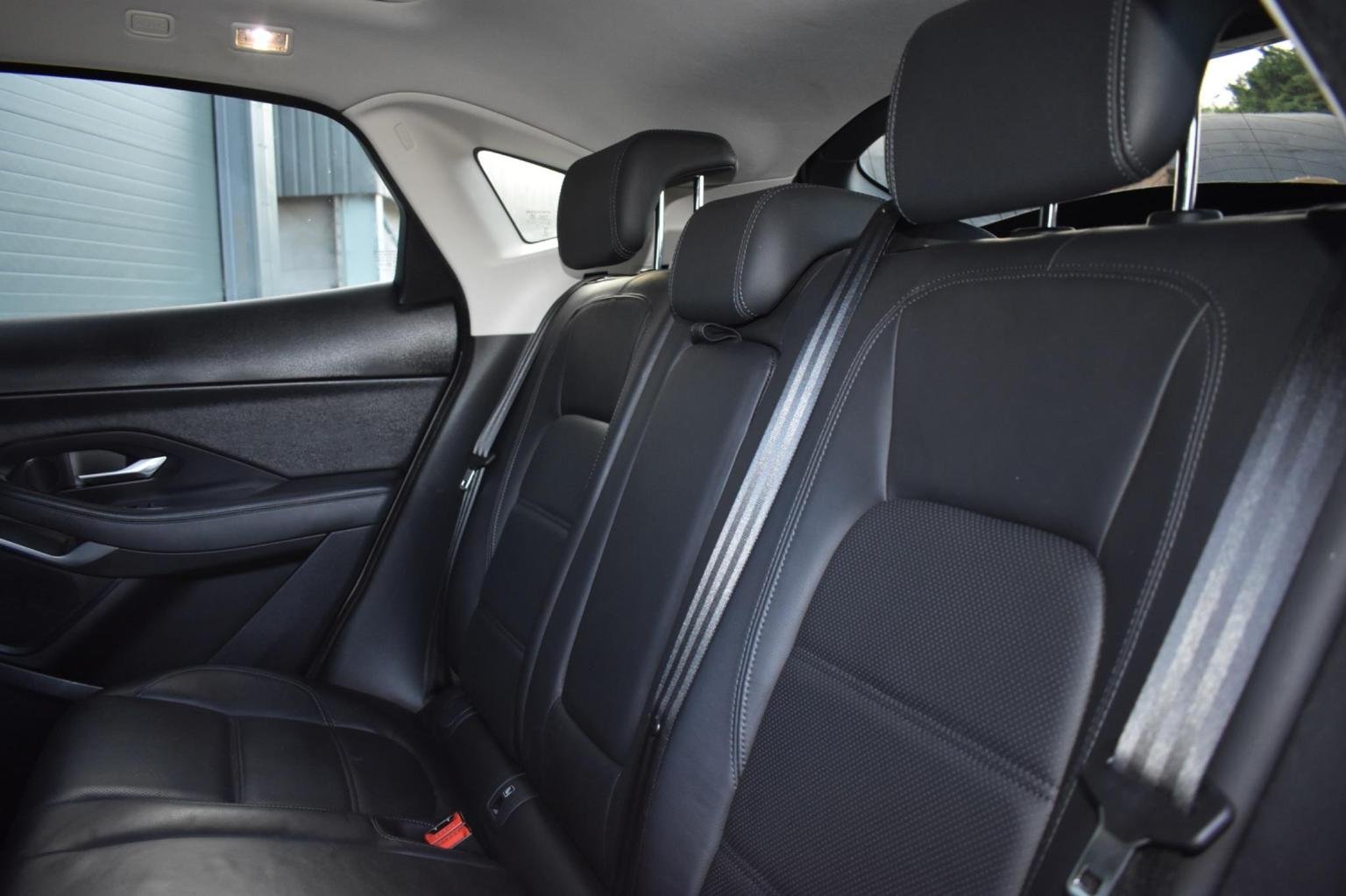 Jaguar E Pace