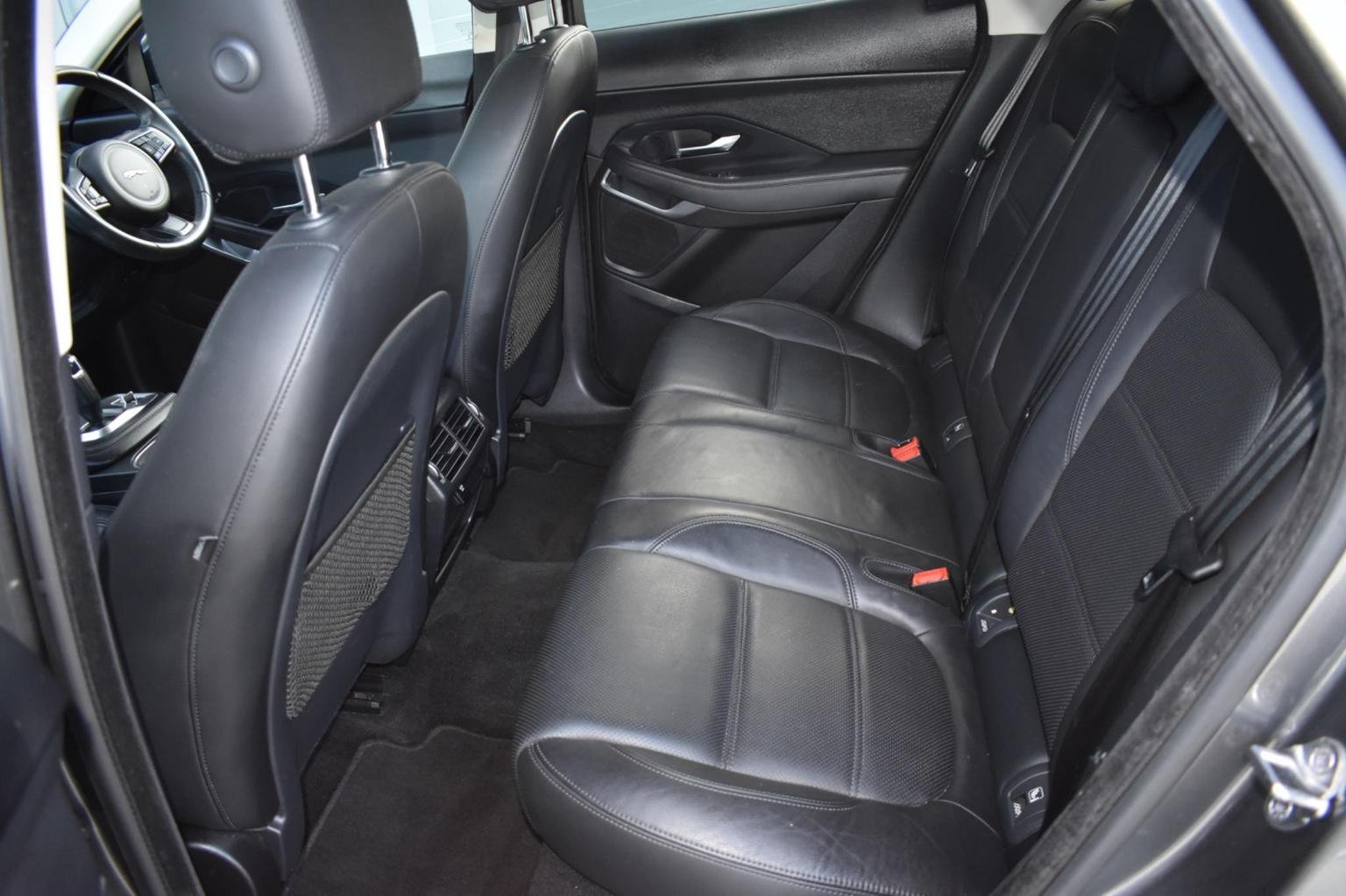 Jaguar E Pace
