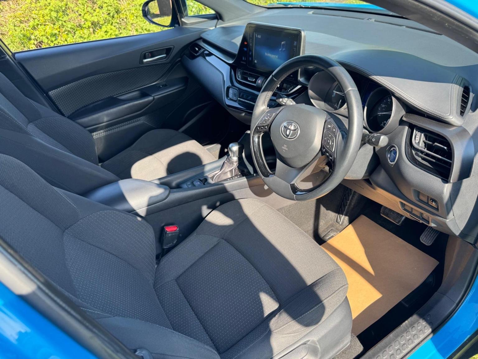 Toyota C HR