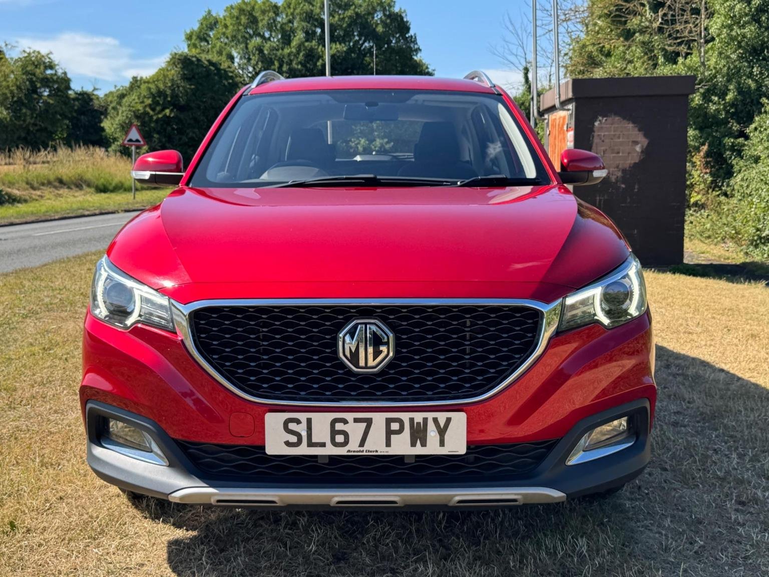 MG ZS