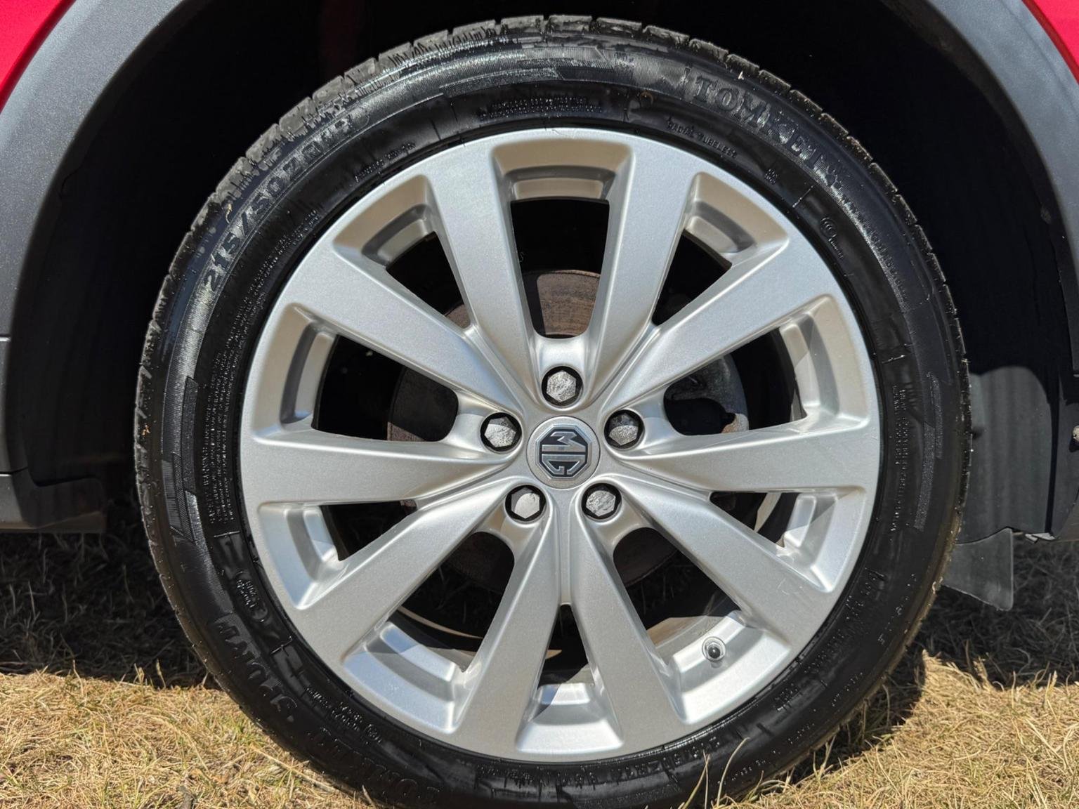 MG ZS