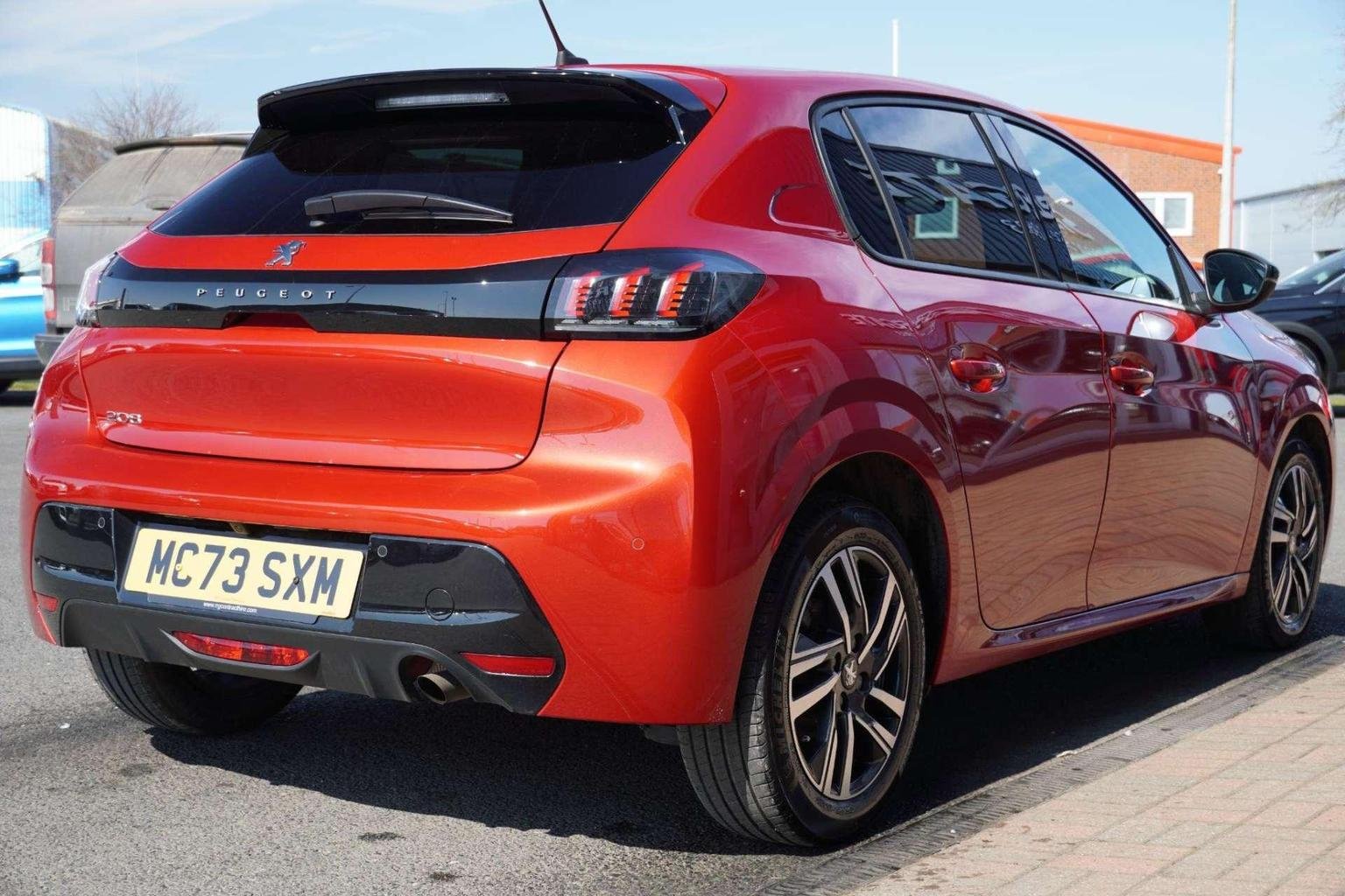 Peugeot 208