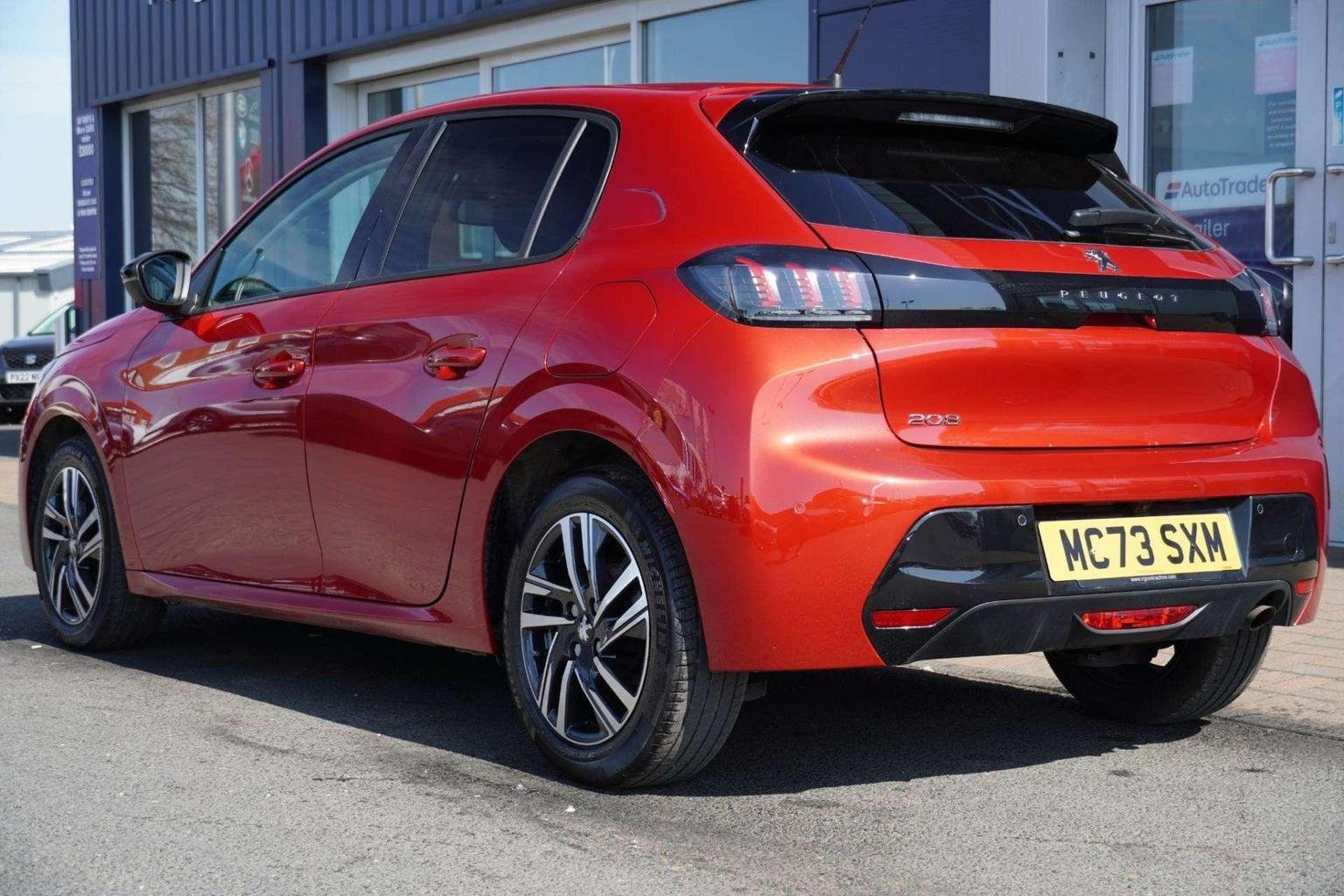 Peugeot 208