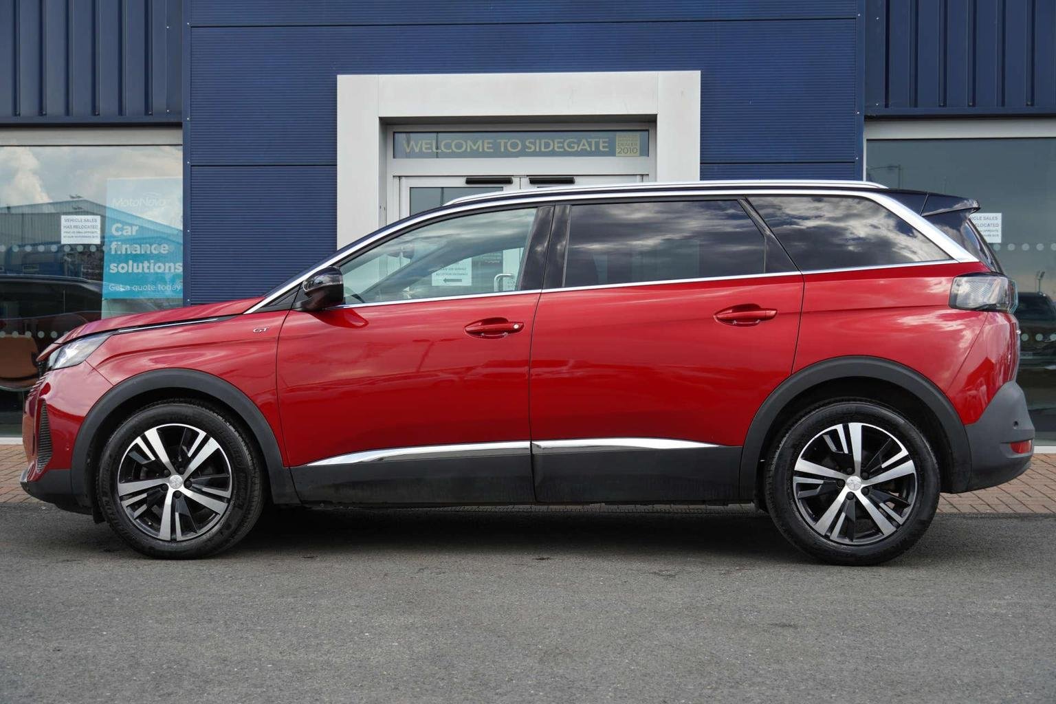 Peugeot 5008