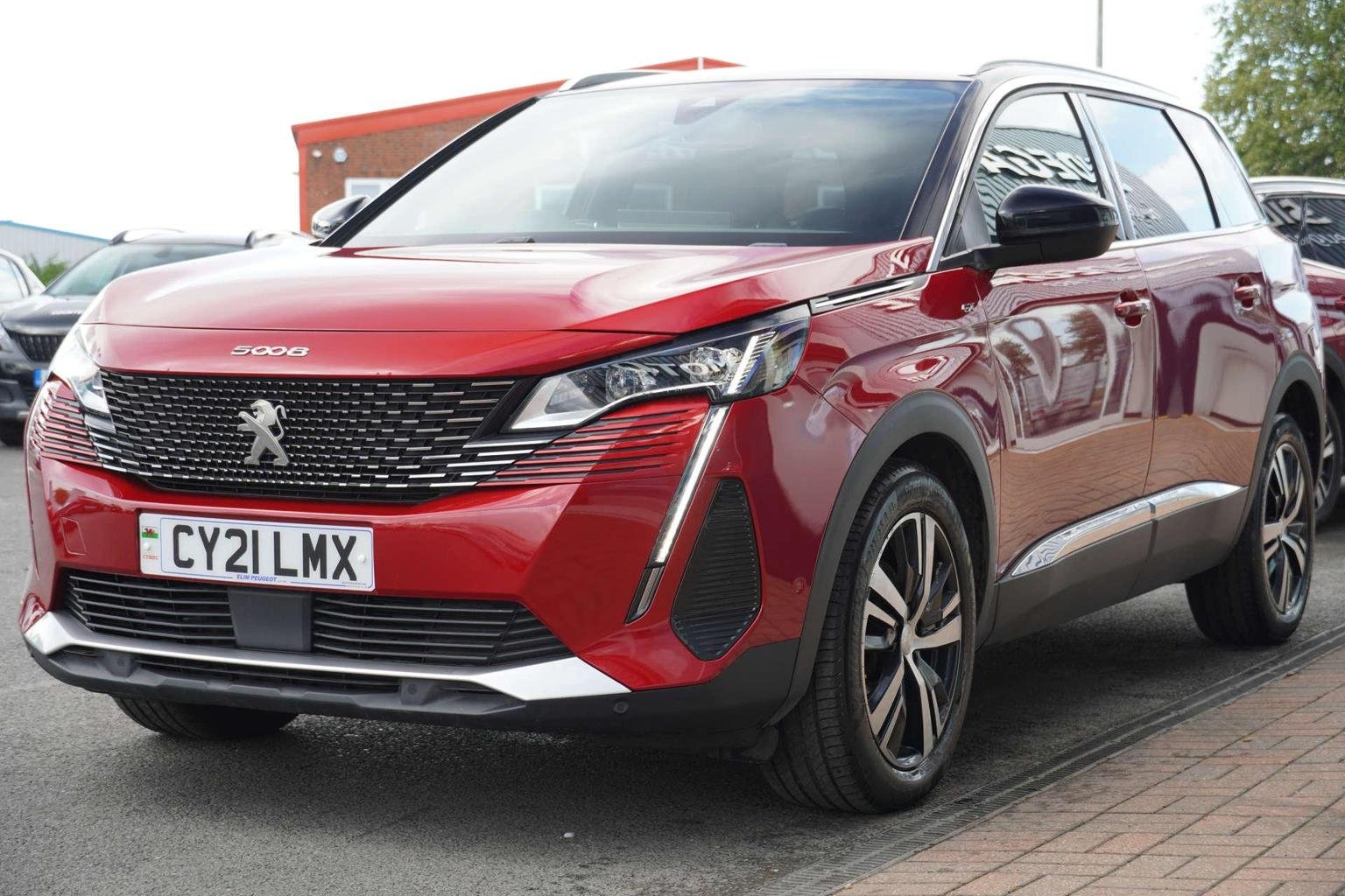 Peugeot 5008